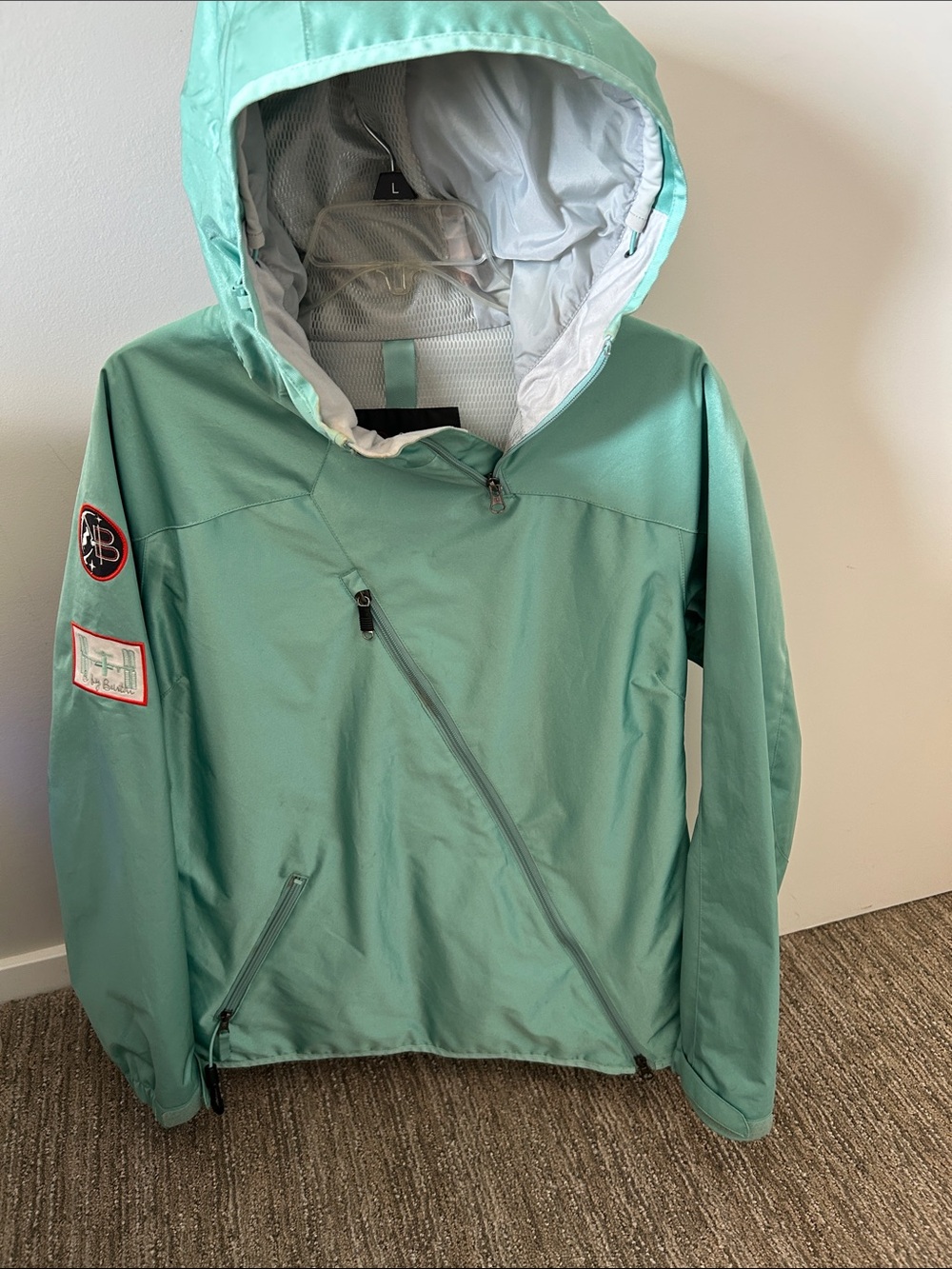 Burton Mint Green Hooded Women’s Rain Anorak